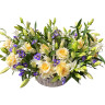Корзина с розами, лилиями и ирисами «Золотой аккорд»